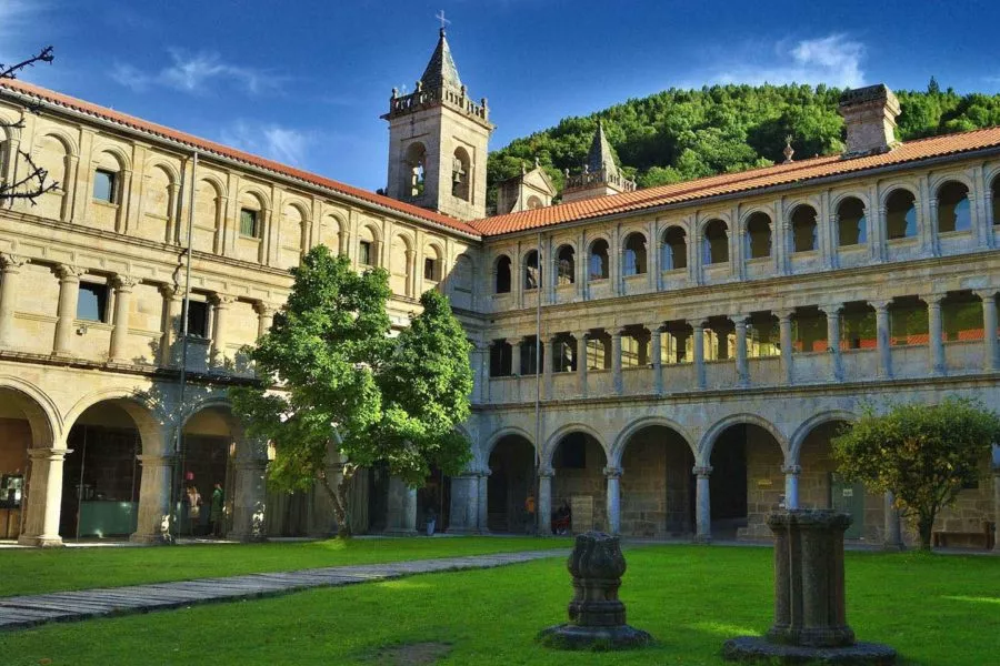 Santo Estevo de Riibas de Sil
